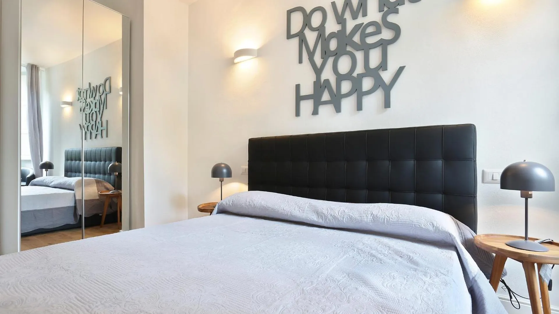 La Marmora 3 bedroom apartment near Galleria dell'Accademia Firenze